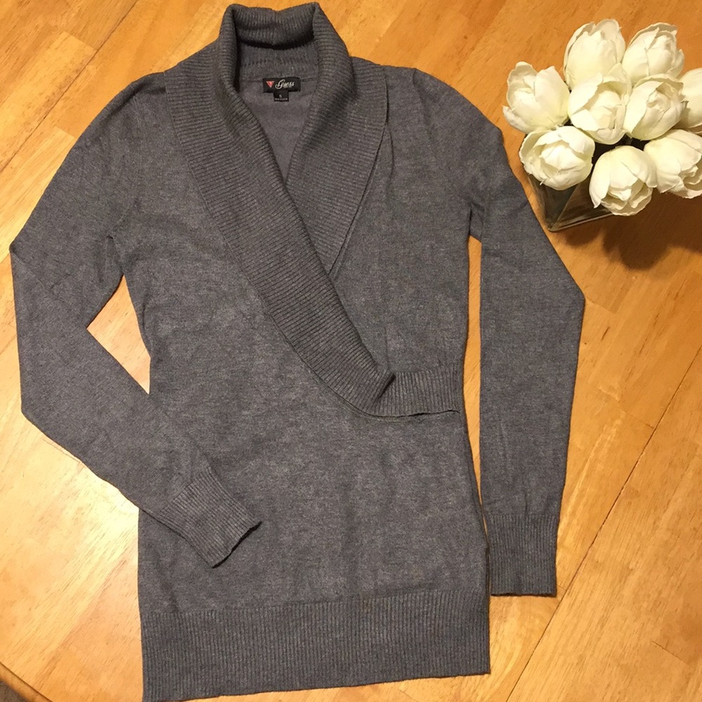 Guess Gray Knit Sweater !